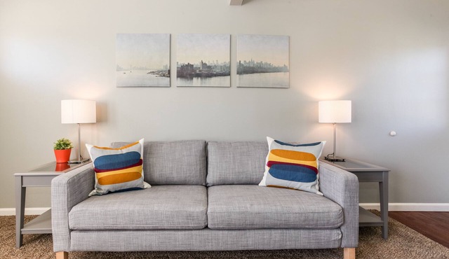 Hyde Park Historic District - Close To Everything Austin Has To Offer!