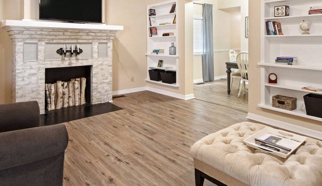 Hyde Park ★ King Bed w/Office by TGH/Bayshore/UT