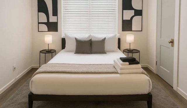 Hyde Park Trendy Studio Apartment in Good Spot