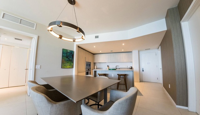 HYDE RESIDENCES APART A