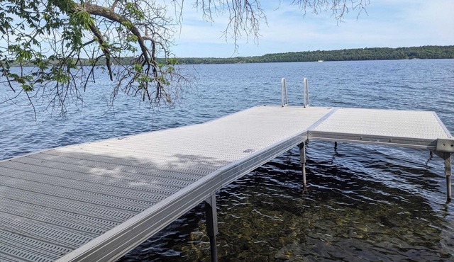 Hydrangea Hideaway - Architecturally Designed