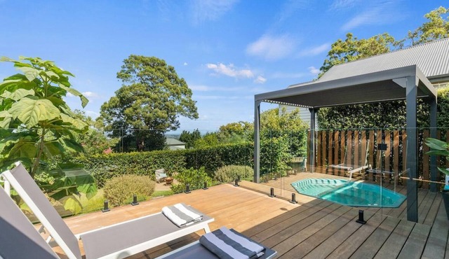 Hygge Loft - Discover the Ultimate Cozy Retreat: Mt Eliza Accommodation