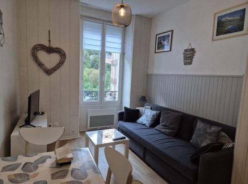 Hyper-centre T2bis 4 pers avec casier à ski - FR-1-234-341