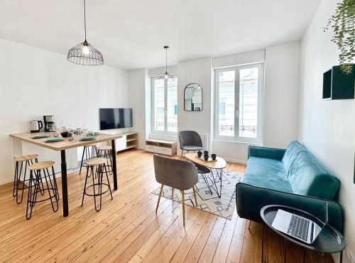 Hypercentre - 3 chambres - proche château et commerces