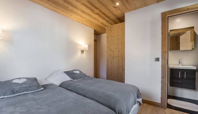 Hypercentre : Spacious, comfortable apartment - sleeps up to 8