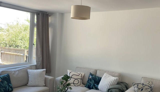 Hythe Hideaway - Home Away From Home