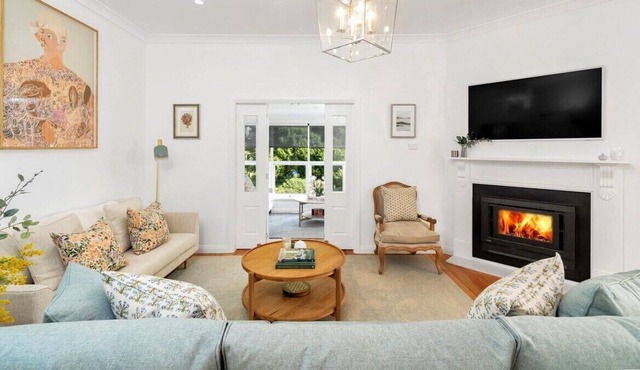 I am Hathaway, Bundanoon’s exquisite country cottage