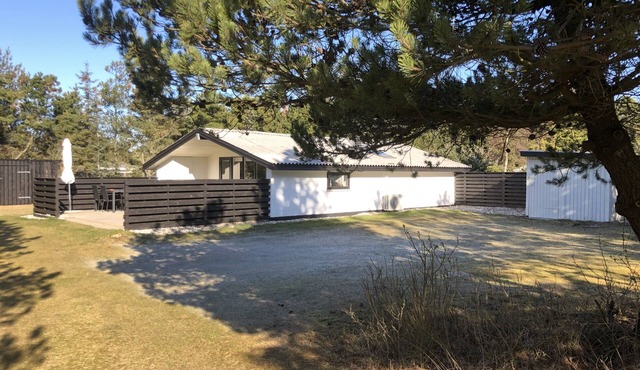 I Nationalpark Thy tæt ved hav Fjor og sø