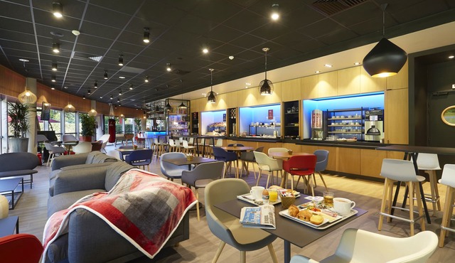 ibis Archamps Porte de Geneve