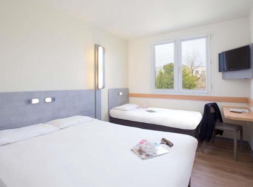 ibis budget Aubagne Paluds Agora