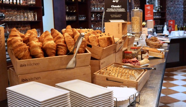 ibis Chartres Ouest Luce