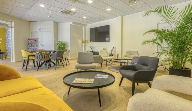 ibis Cholet
