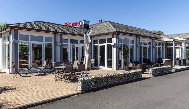 ibis Issoire