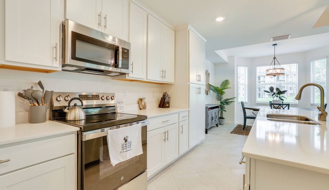 Ibis Landing Golf Club On-Site: Condo w/Porch!