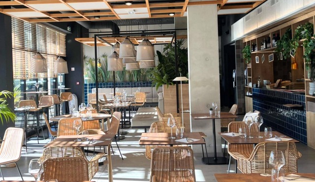 Ibis Lunel Petite Camargue