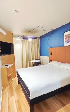 ibis Lyon Est Bron