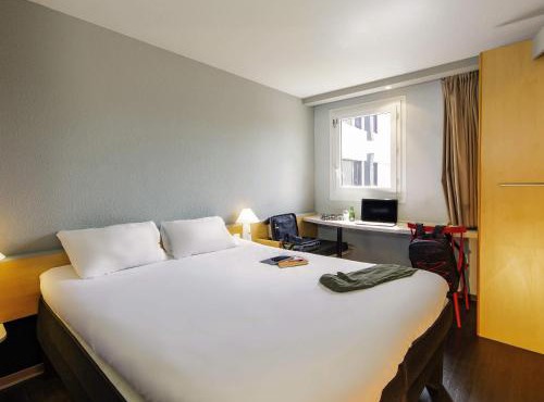 ibis Mulhouse Ile Napoleon