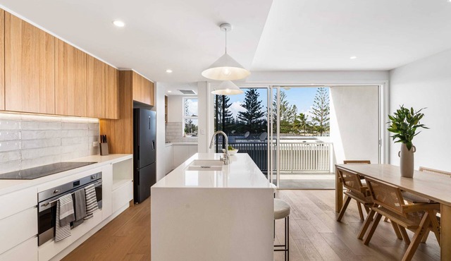 Iconic Burleigh Heads Luxury Villa