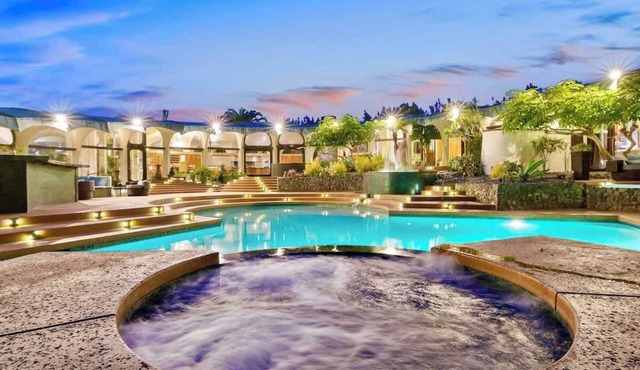 Iconic La Jolla $10M Estate | Upscale Events