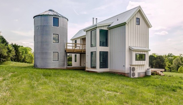 Iconic Virginia Farmhouse with Furnished Silo and Scottish Highland Cows