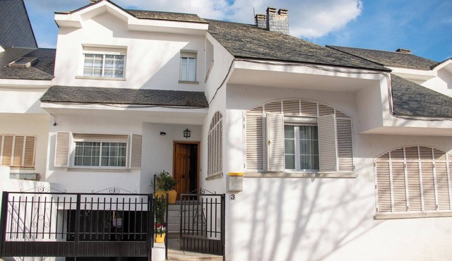 Ideal for FAMILIES up to 15 People in San Martín de Valdeiglesias Madrid