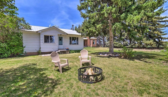 Idaho Falls Farmhouse ~ 11 Mi to Downtown!