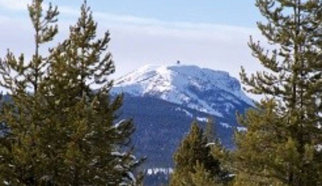 Idaho Mountain Fall Retreat at Island Park Village 2 Bdrm