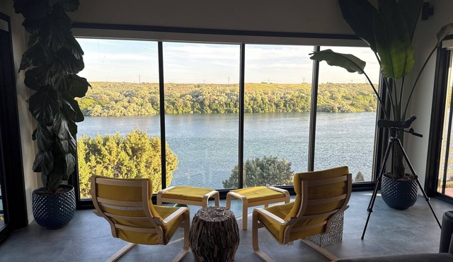 Idaho Riverfront Retreat nFishing, & Birdwatcher's Paradise