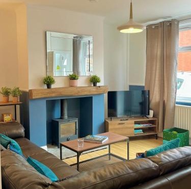 Ideal 3-bedroom home to stay in Leyland