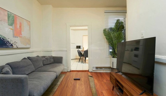 Ideal 4BR Property in Downtown Montreal