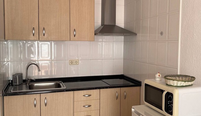 IDEAL APARTMENT FOR 2 WITH TERRACE