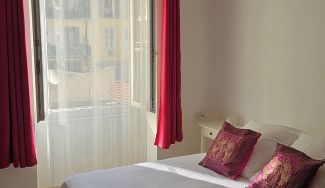 Ideal family, 68 m² in town center, 10 minutes walk from the beach