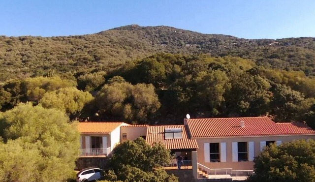 IDEAL FOR A STAY WITH FAMILY OR FRIENDS