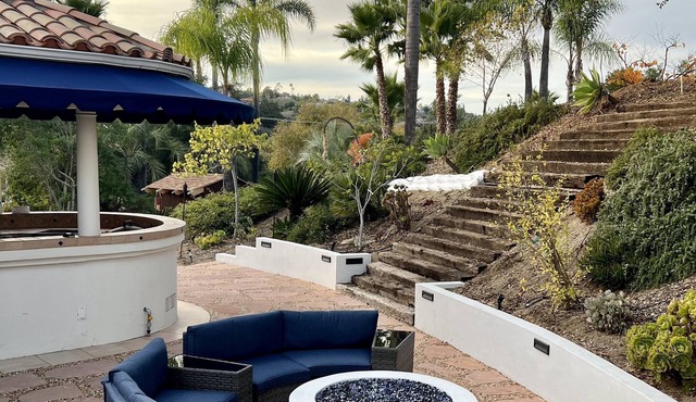 Ideal for family stay's and convience to North County San Diego.