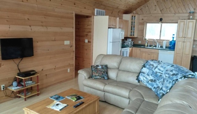 Ideal for hunters and anglers year round in the heart of Lake of the Woods ON