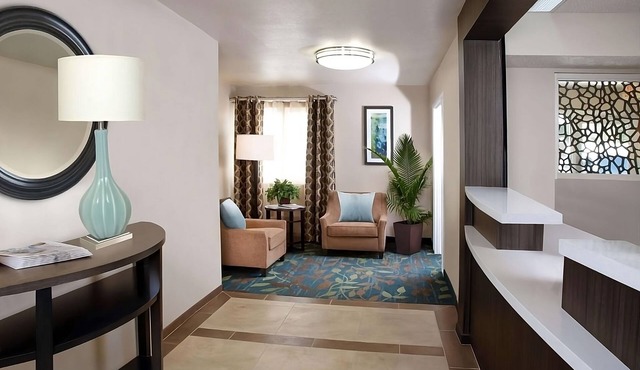 Ideal for Nature Lovers! 2 Pet-friendly Units, Near Fort Worth Botanic Garden!