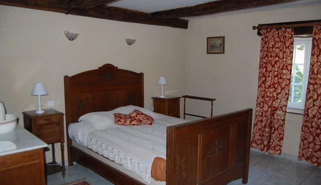 Ideal for your family or friends reunions in peace