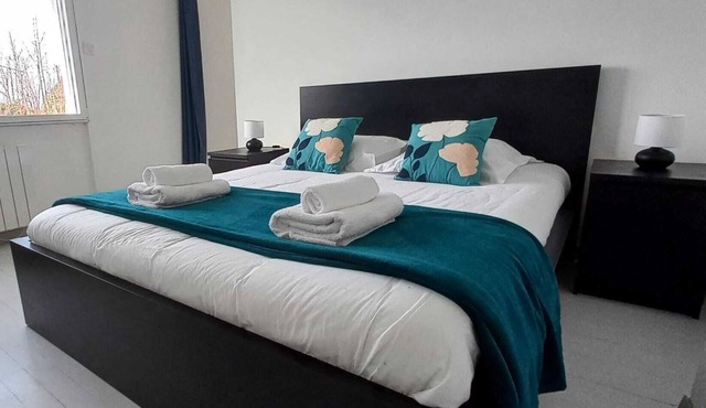 Ideal house for a quiet stay close to all amenities!