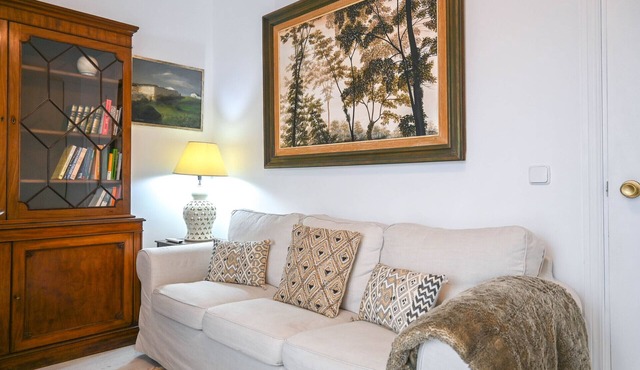 Ideal Home: Cozy Space in Alcobendas with Private Terrace
