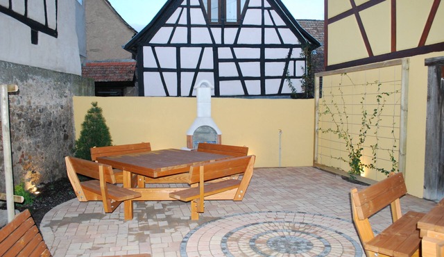 Ideal house for 2 couples fully air conditioned