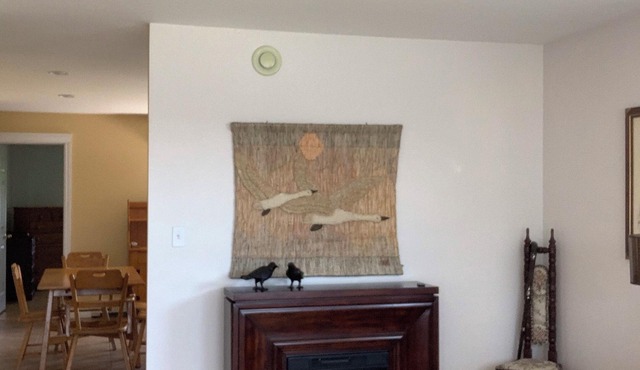 Ideal Location! 5 mins to Downtown Charlottetown, Tea Hill Beach, 2 Golf Courses