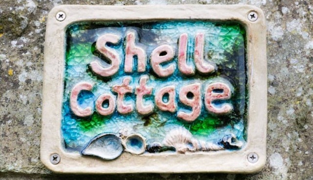 Ideal location between Solva and St. Davids. Large garden with views of the bay.