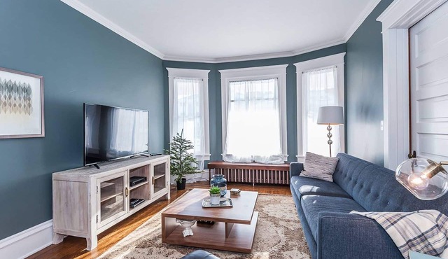 Ideal Location Near Mayo & St. Mary's *6 bedrooms*