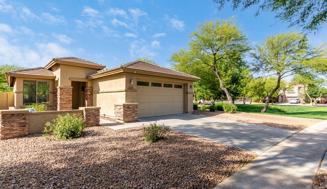 IDEAL LOCATION Siding a Park and Near Community Pools & Golf Course!