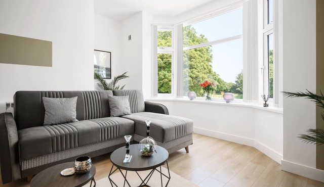 Ideal Lodgings in Urmston