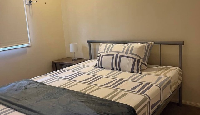 Ideal Long-Term Family Home Near Hospital,JCU & Schools in Annandale