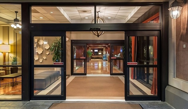 Ideal Mix of Comfort and Value! Outdoor Pool, Pets Allowed