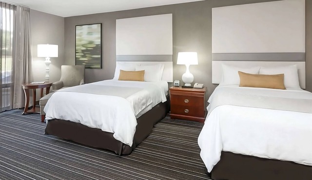 Ideal Mix of Comfort and Value! Outdoor Pool, Pets Allowed