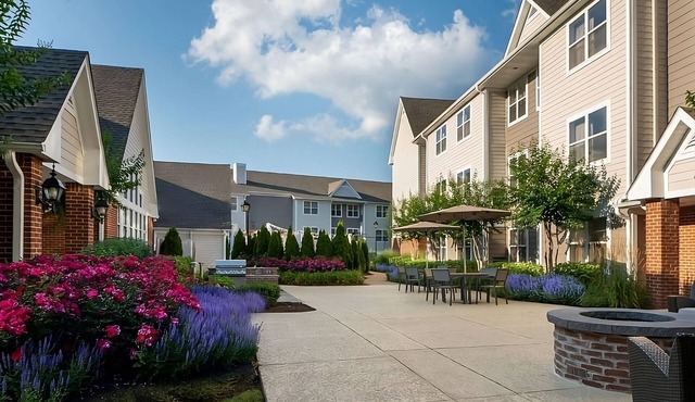 Ideal Mix of Comfort and Value! Free Breakfast, Pet-friendly Property!