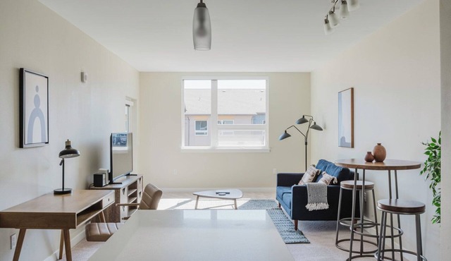 Ideal Newcastle 1BR w/Gym, Pool, Pet Area & W/D, by Blueground